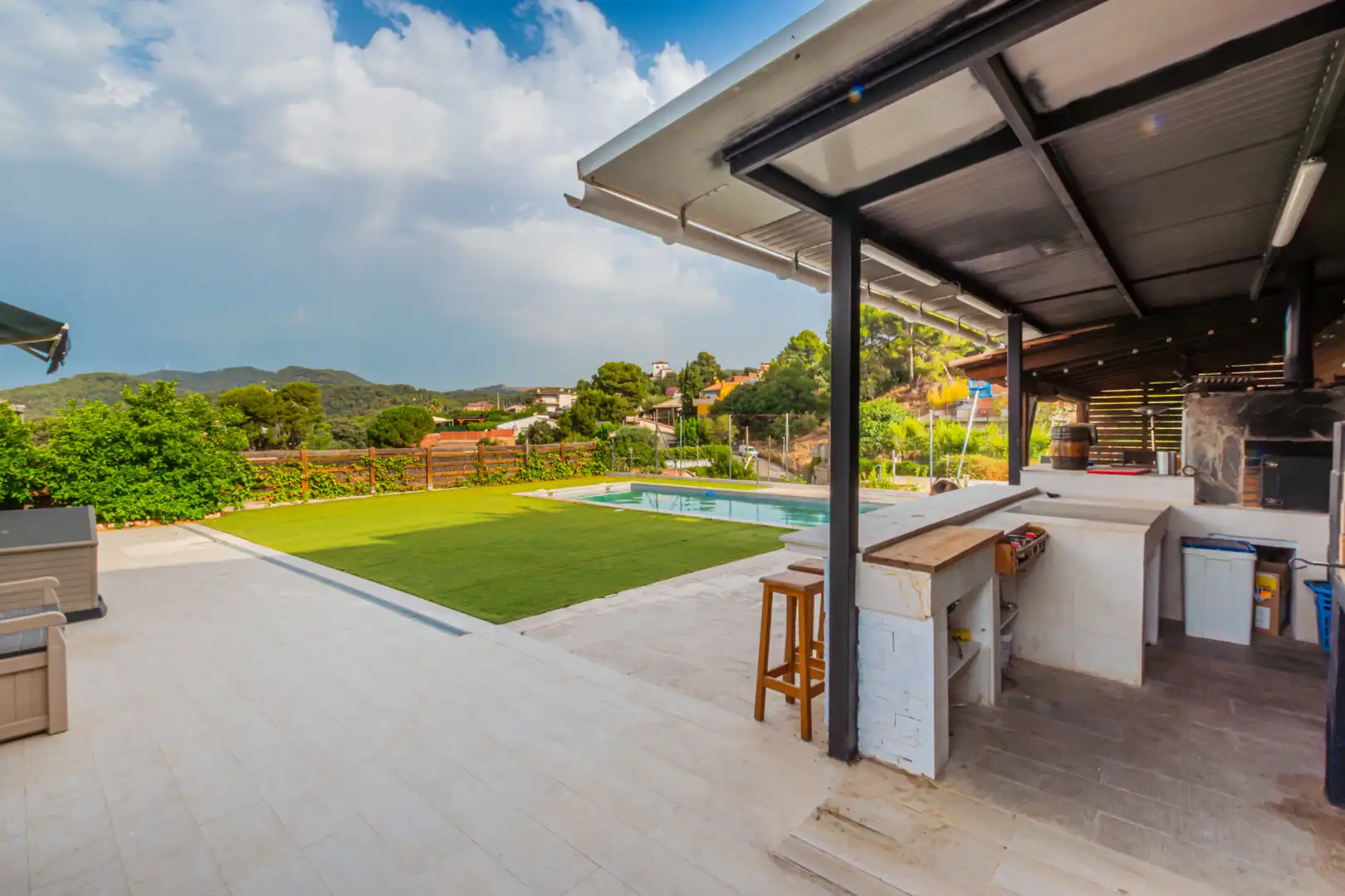 Terrassa de Casa o xalet en venda en Terrassa amb Aire condicionat, Calefacció i Jardí privat
