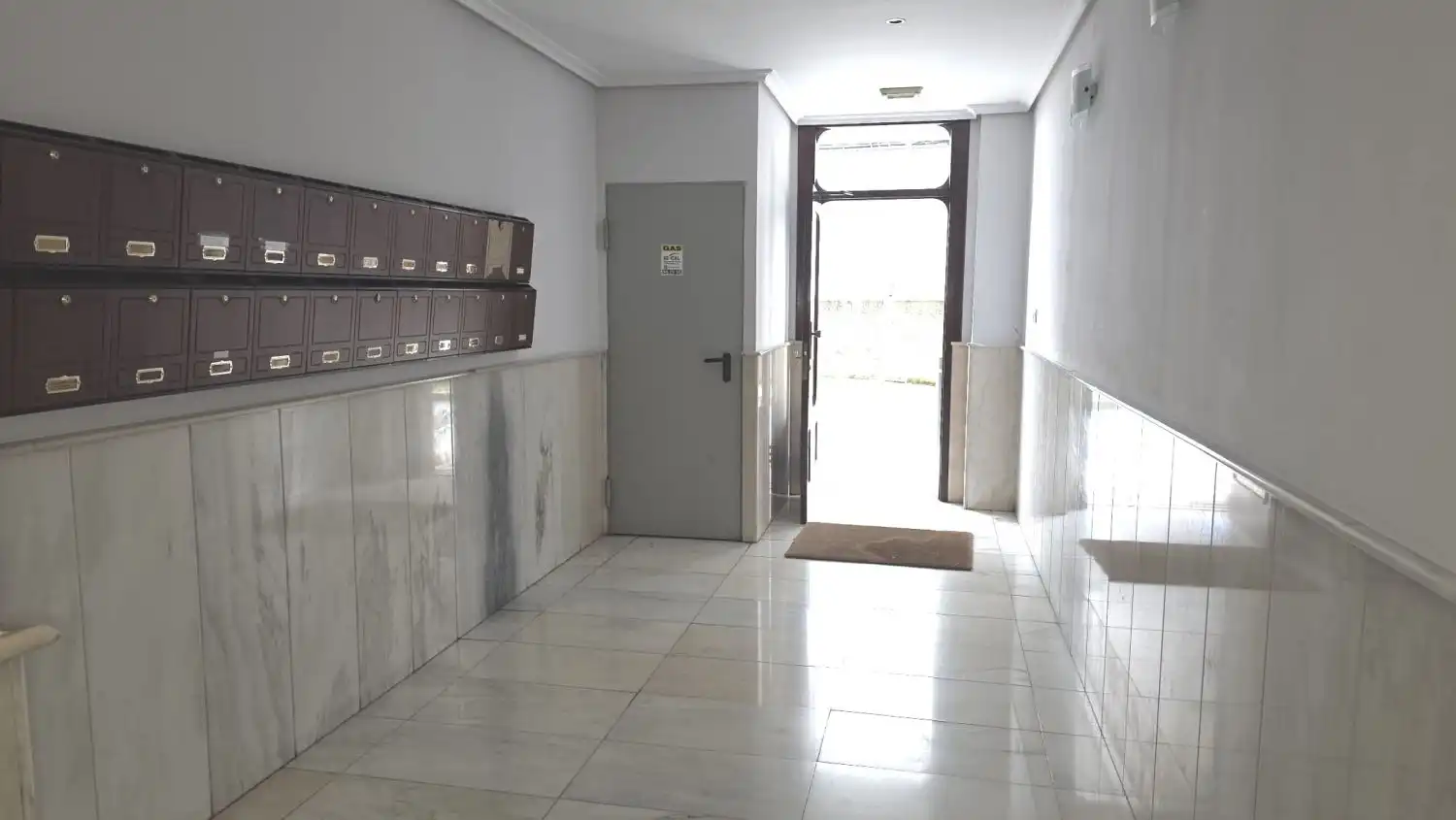Piso en venta en Santa Cruz de Bezana con Calefacción y Terraza
