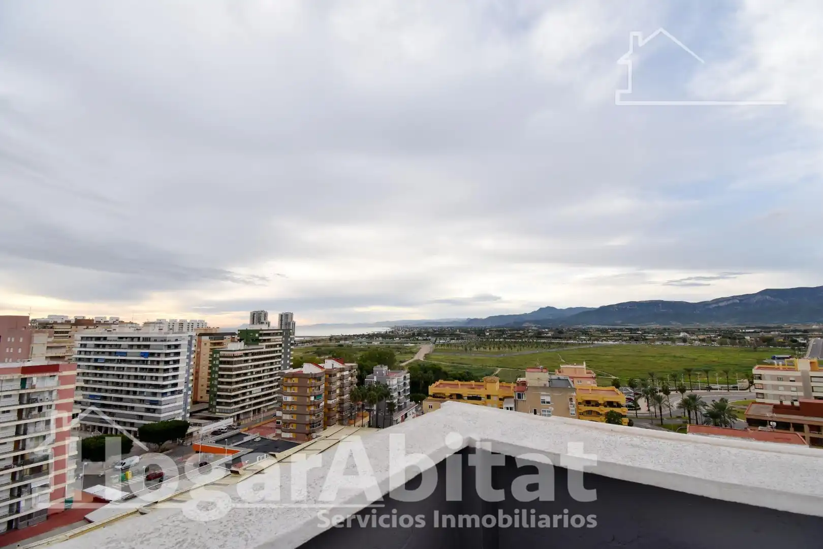 Vista exterior de Ático en venta en Cullera con Aire acondicionado, Terraza y Trastero