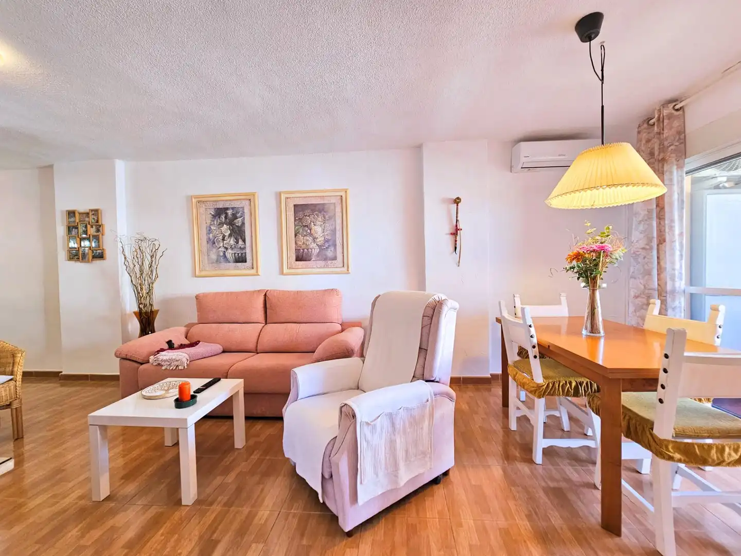 Wohnzimmer von Wohnung zum Verkauf in La Manga del Mar Menor mit Möbliert, Balkon und Alarm