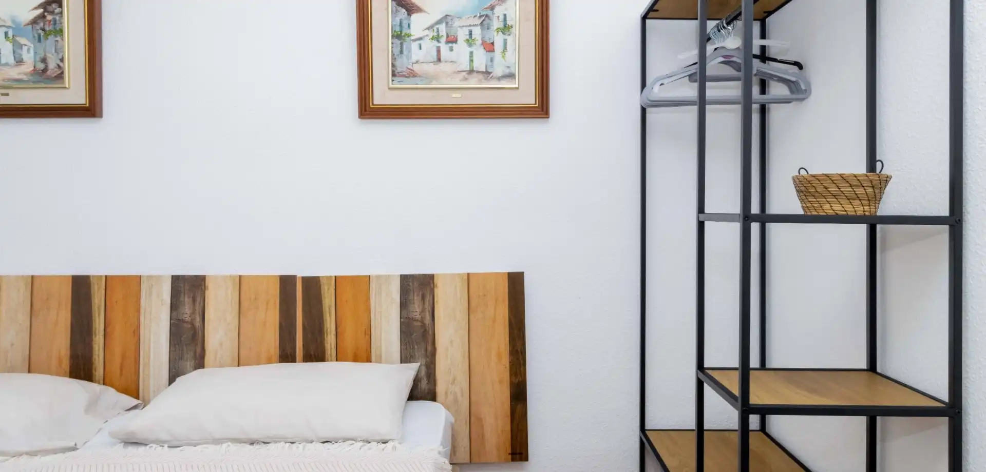 Dormitori de Casa o xalet en venda en Orihuela amb Aire condicionat, Terrassa i Moblat