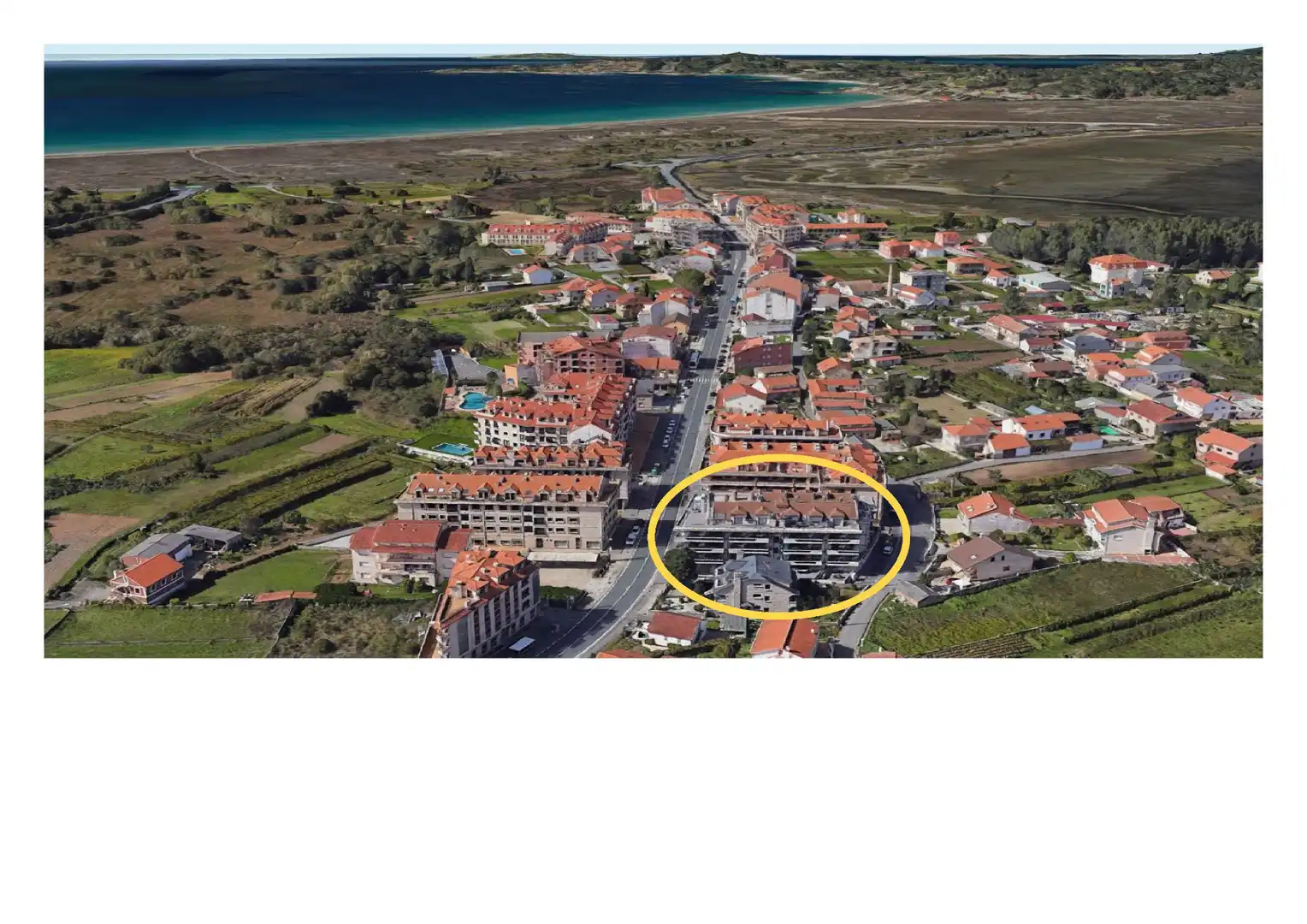 Außenansicht von Wohnungen zum Verkauf in Sanxenxo mit Klimaanlage, Heizung und Parkett