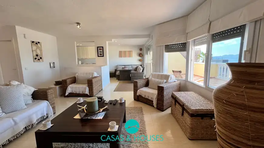 Sala d'estar de Àtic en venda en La Manga del Mar Menor amb Aire condicionat, Terrassa i Traster