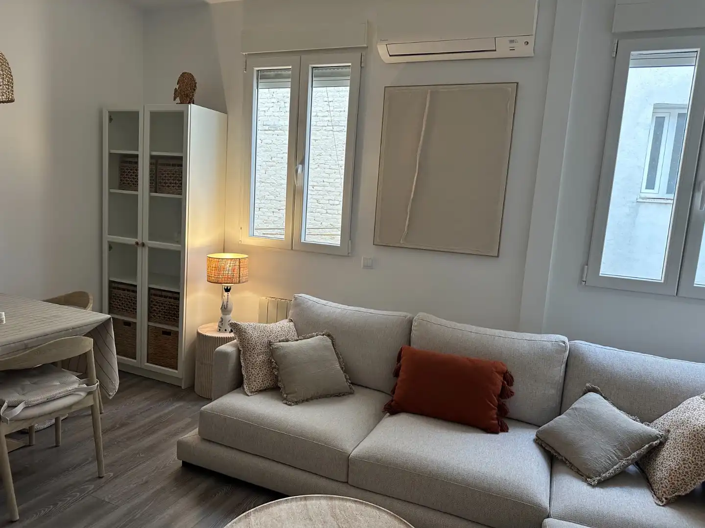 Wohnzimmer von Wohnung zur Miete in Madrid mit Klimaanlage, Heizung und Möbliert