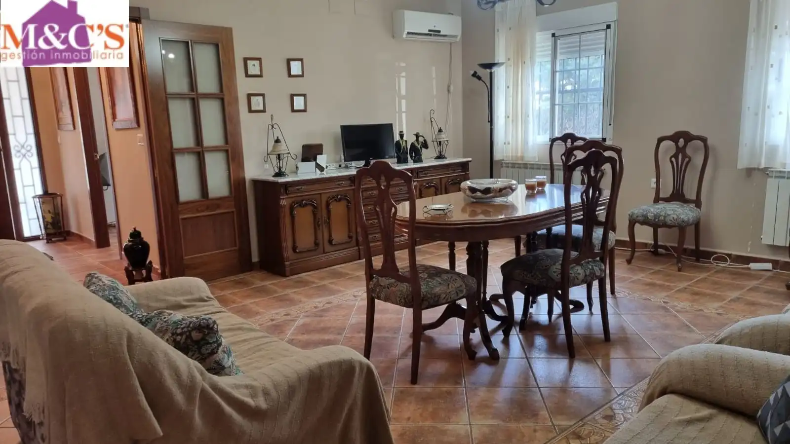 Menjador de Casa o xalet en venda en Cabezarrubias del Puerto amb Aire condicionat, Calefacció i Jardí privat