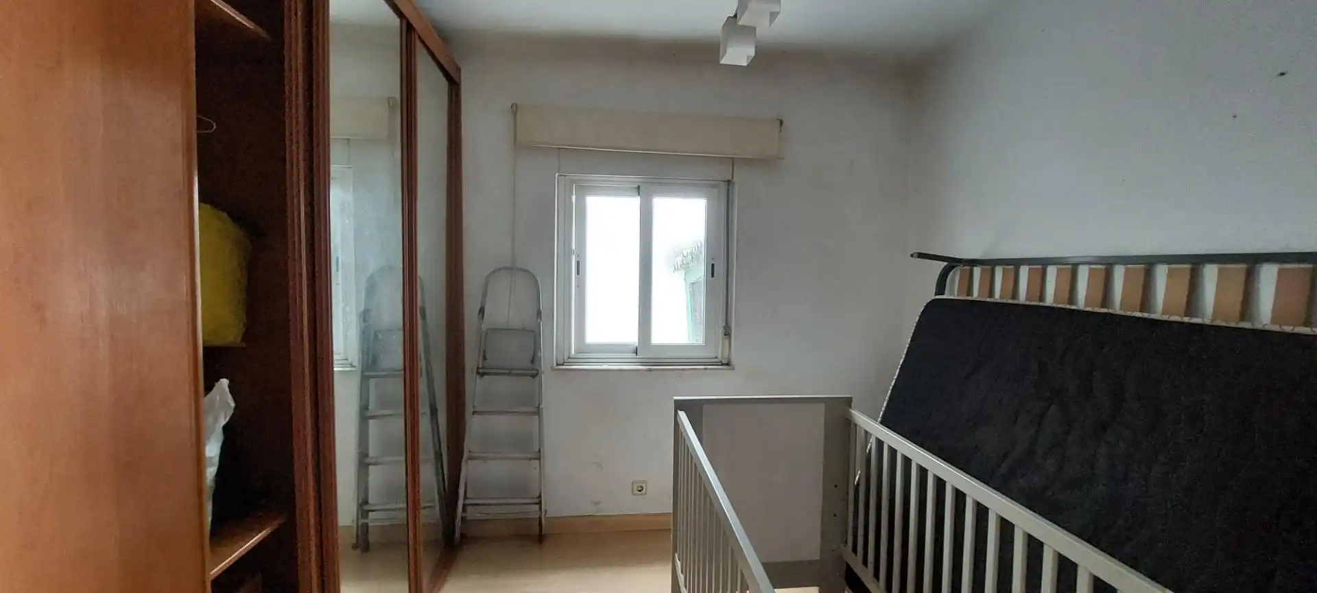 Bedroom of Flat for sale in Torrelavega   with Balcony