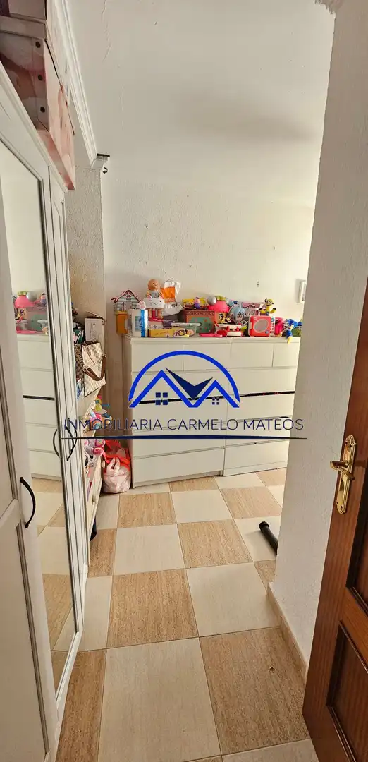 Flat for sale in Centro - Calzada - Cabo Noval