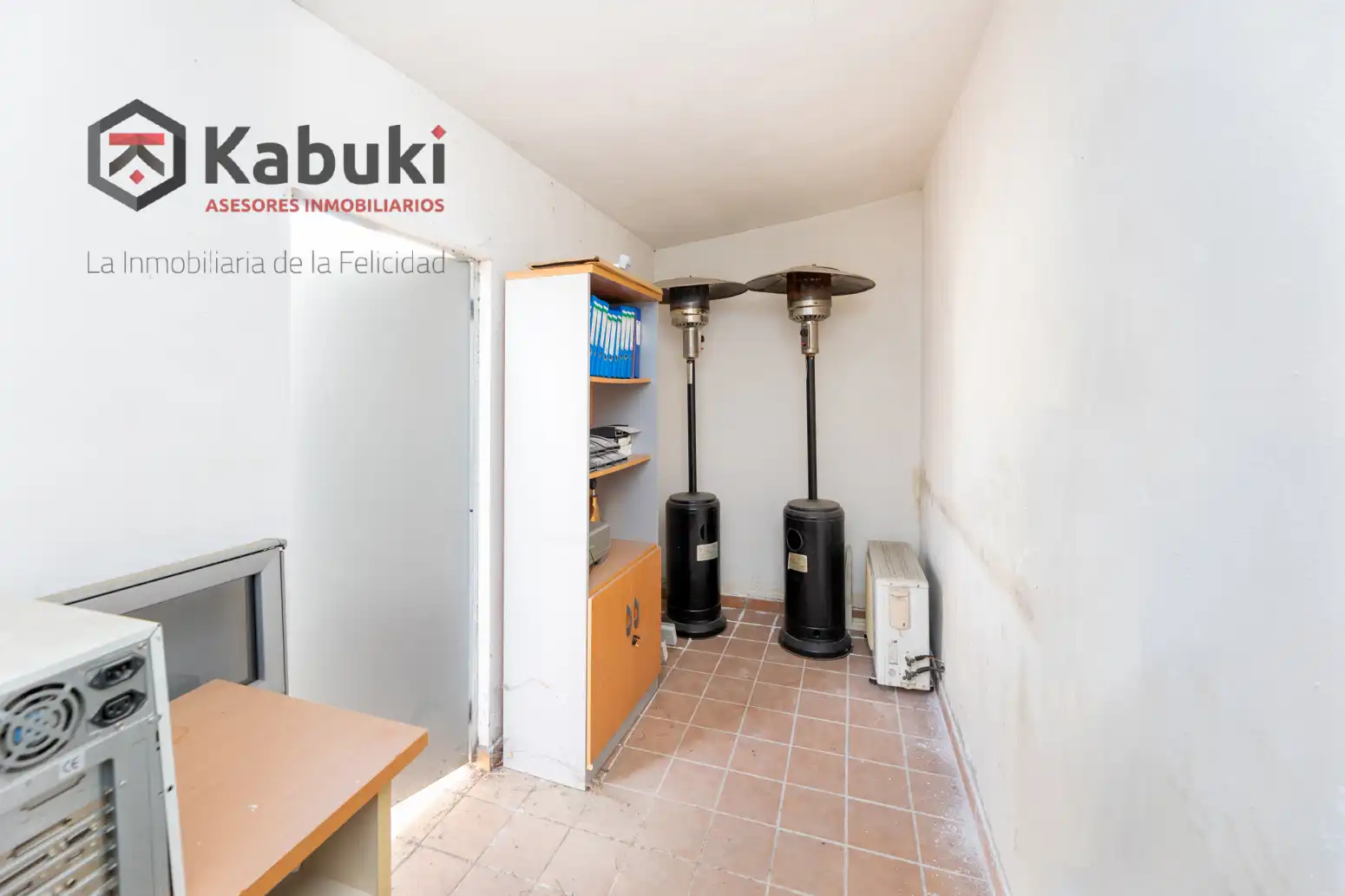 Büro zur Miete in Armilla mit Terrasse