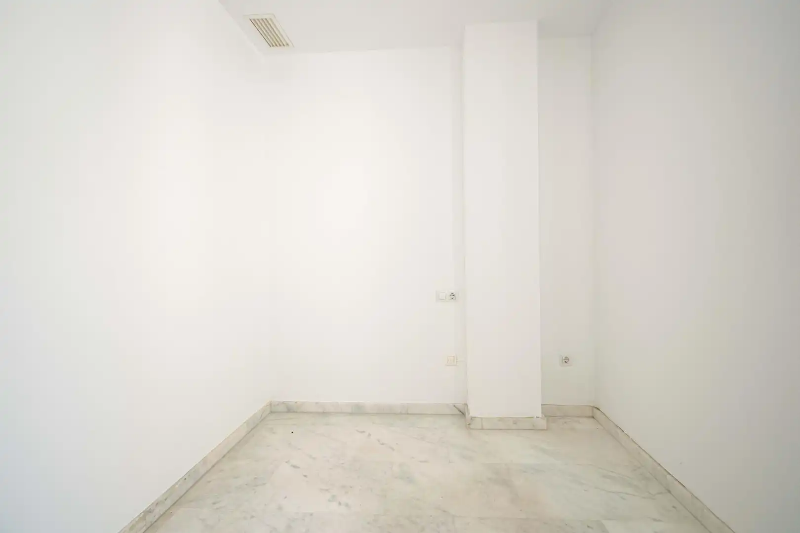 Piso en venta en Sevilla con Aire acondicionado y Terraza