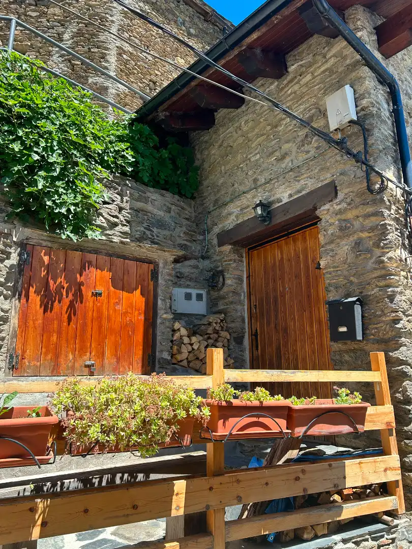 Houses for sale in Carrer Unica-aidi, 5, Llavorsí
