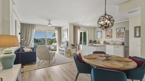 APARTAMENTO EXCLUSIVO EN PRIMERA LÍNEA DE GOLF CON VISTAS AL MAR EN LOS ARQUEROS, BENAHAVÍS, imatge 2