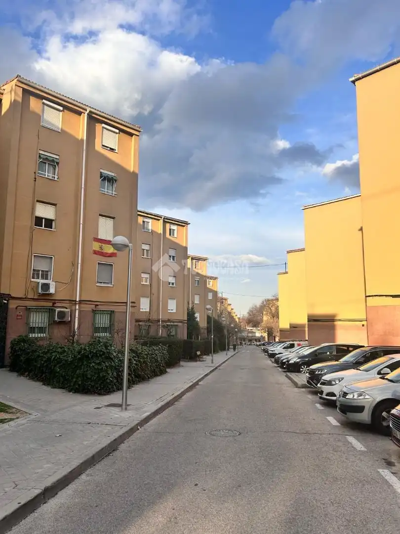 Vista exterior de Pis en venda en Madrid