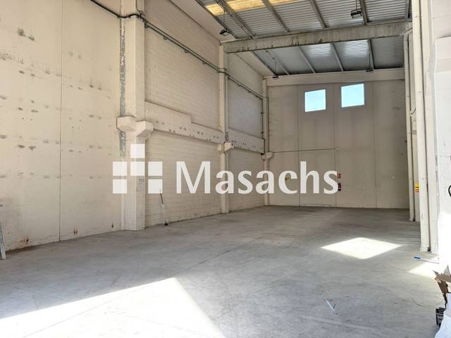 Nave industrial en Alquiler en Santa Maria - Terra Nostra