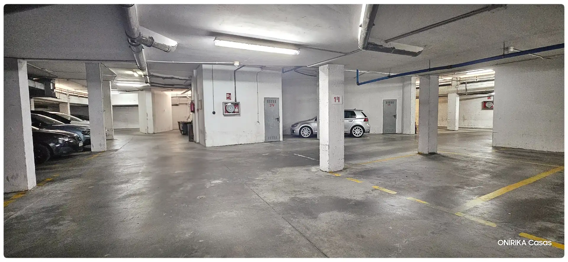 Parking de Piso en venta en Ames con Calefacción, Amueblado y Horno