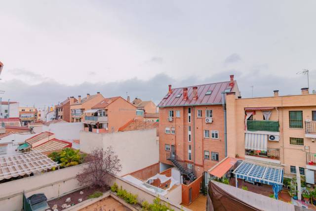 Piso en Venta en Almendrales