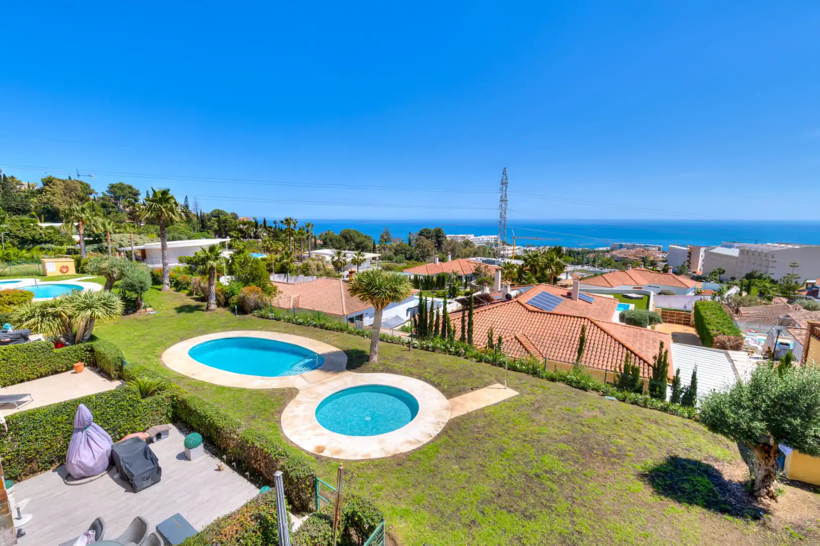 Exterior view of Attic for sale in Benalmádena  with Air Conditioner, Terrace and Furnished