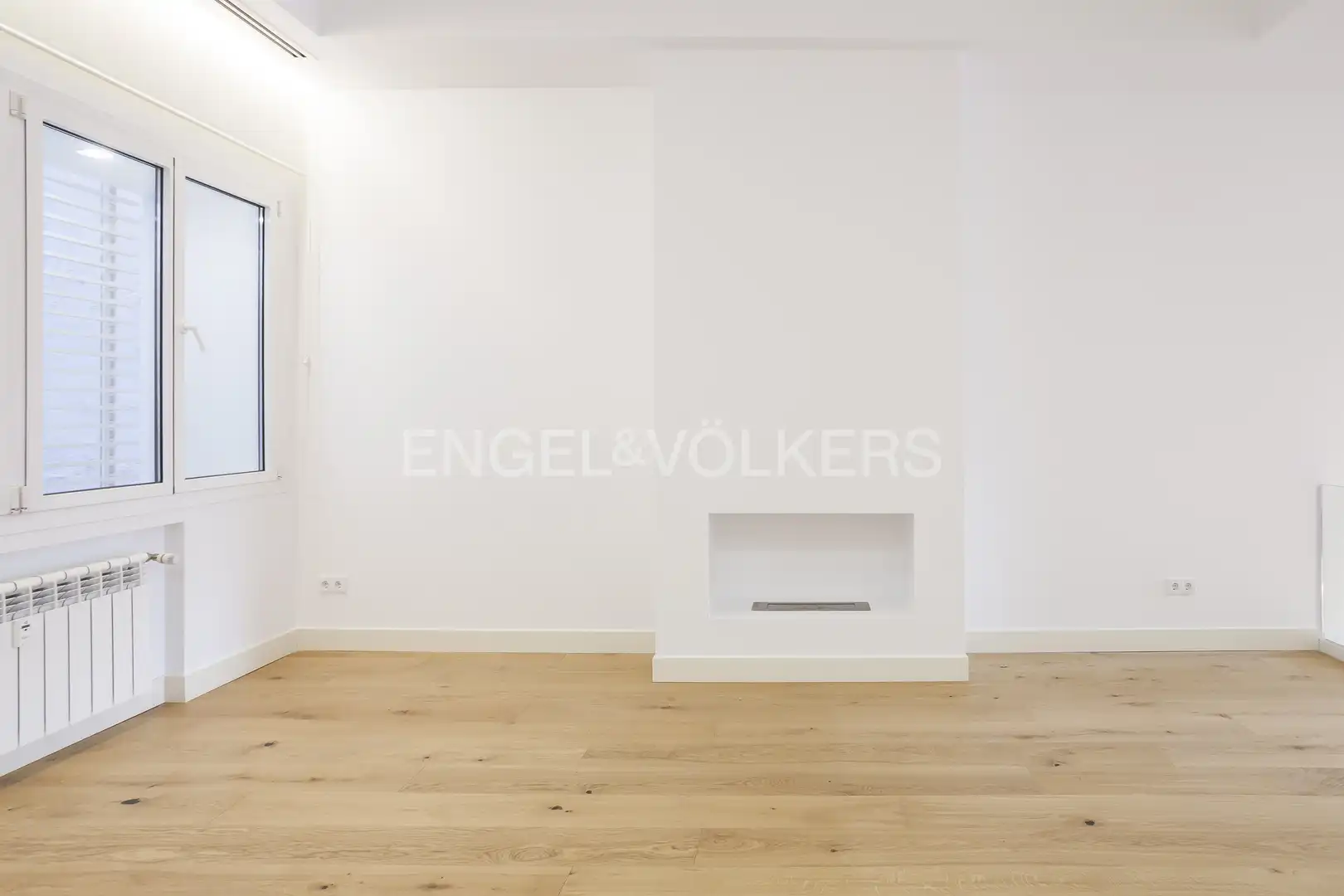 Sala d'estar de Apartament de lloguer en Madrid amb Aire condicionat, Calefacció i Parquet