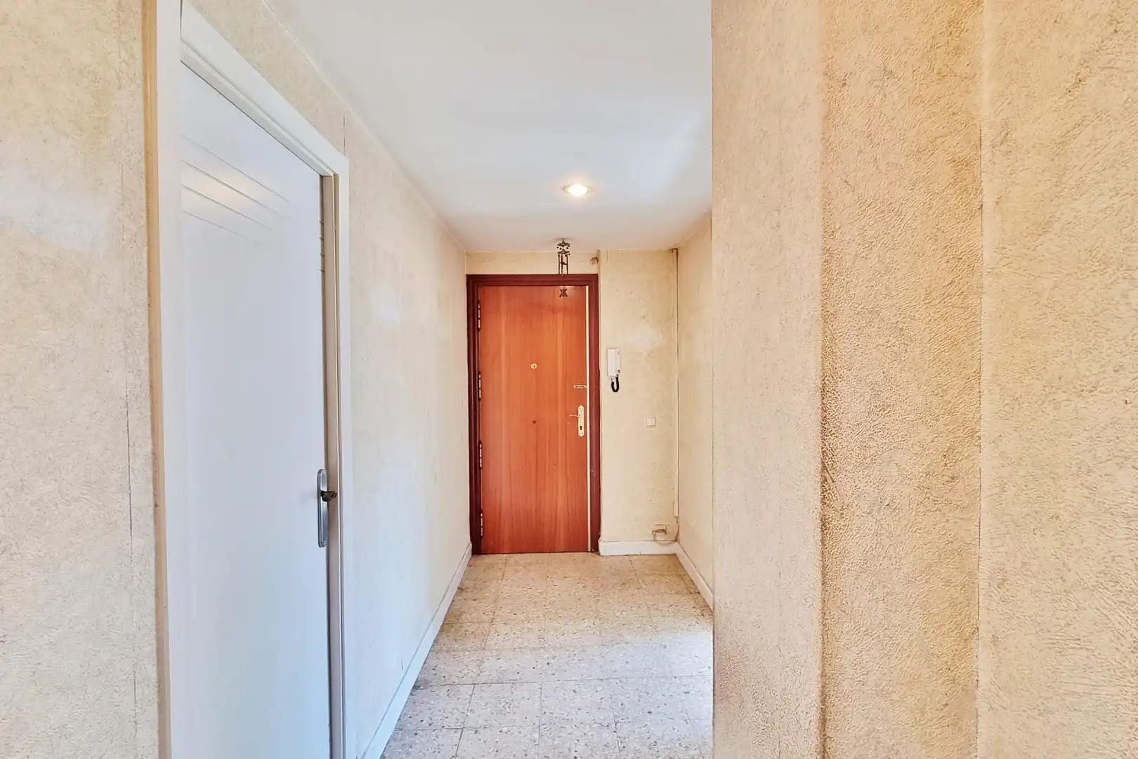Piso en venta en Errenteria con Balcón