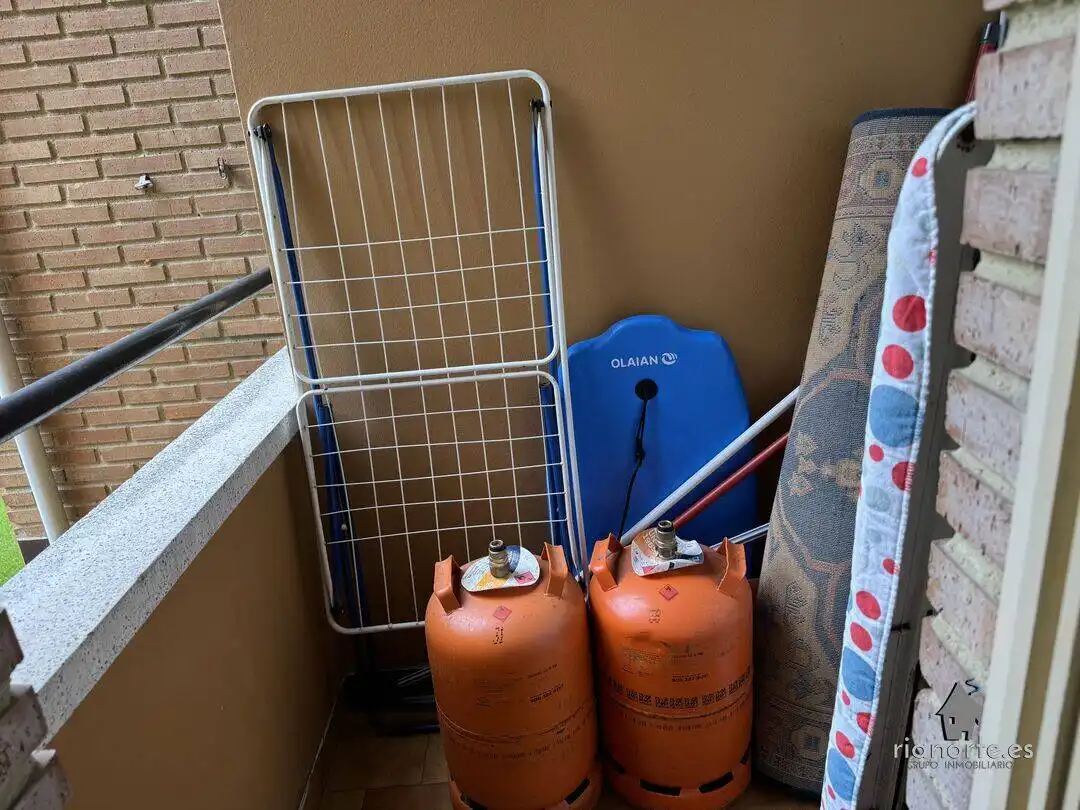 Terraza de Piso en venta en Ribadesella con Calefacción