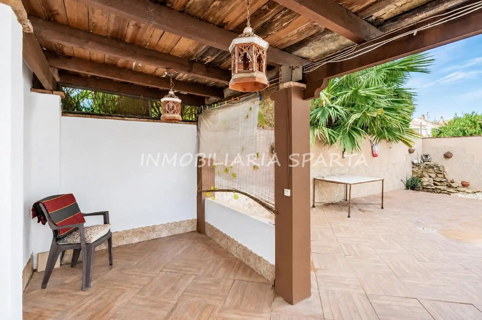 Terrassa de Casa o xalet en venda en Espartinas Pueblo