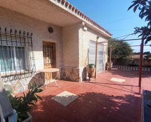 Vista exterior de Casa o xalet en venda en Cartagena amb Aire condicionat, Jardí privat i Traster