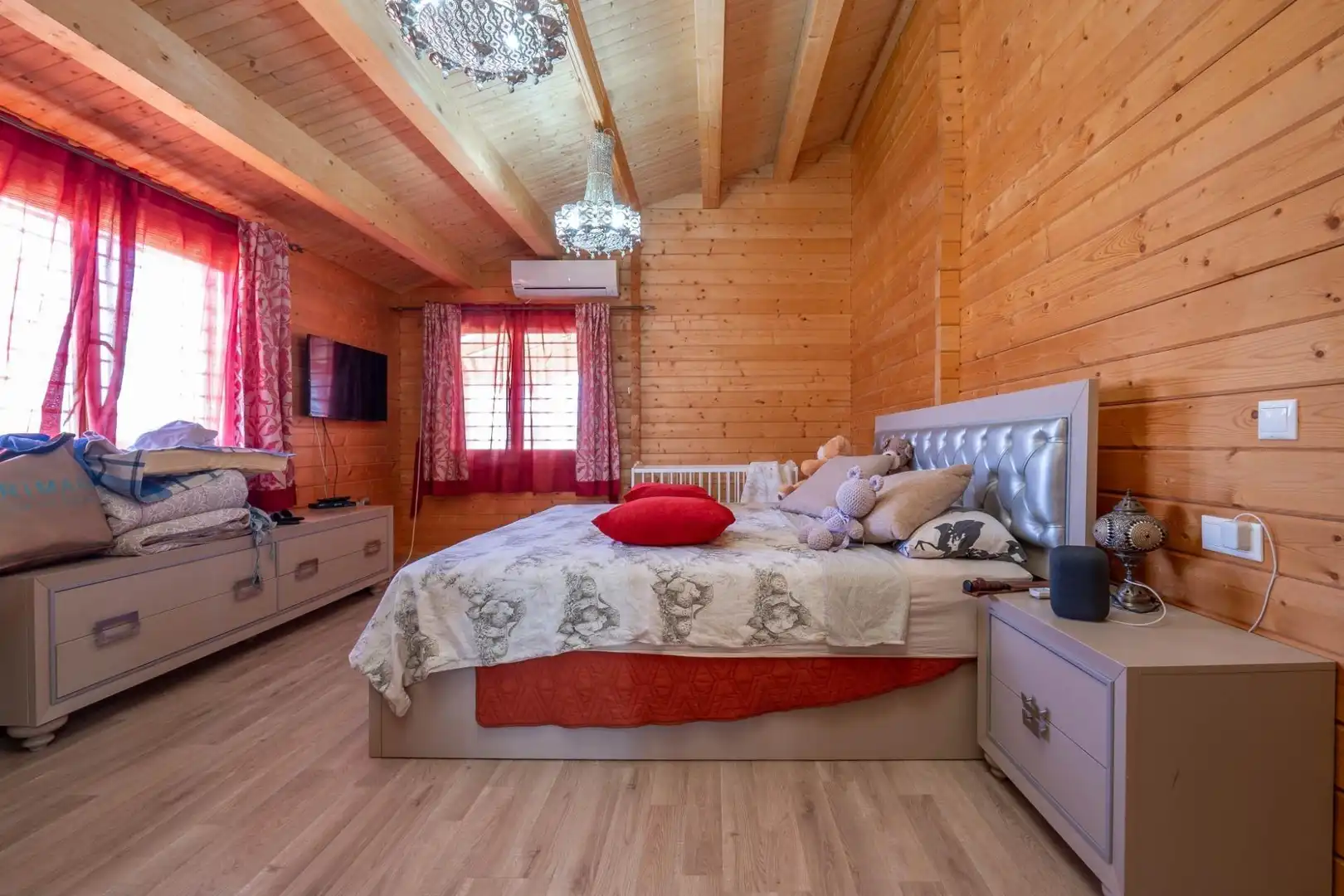 Bedroom of Houses for sale in Cúllar Vega  with Air Conditioner, Heating and Terrace