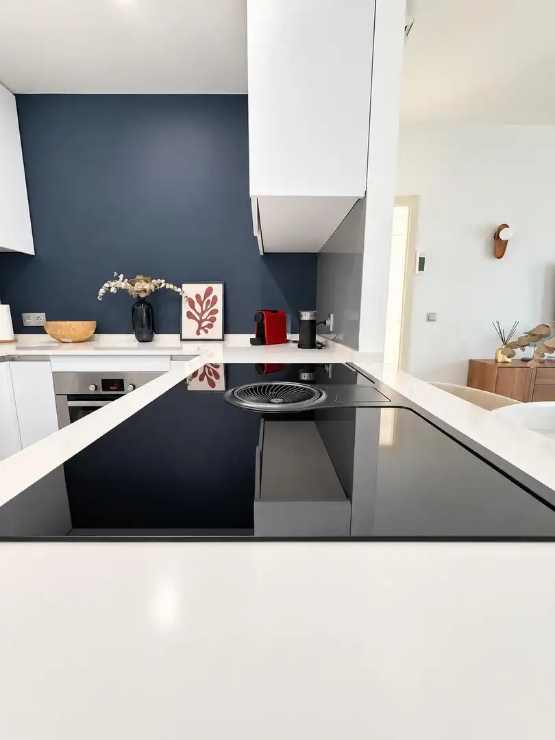 Cocina de Piso en venta en Fuengirola con Aire acondicionado, Jardín privado y Terraza