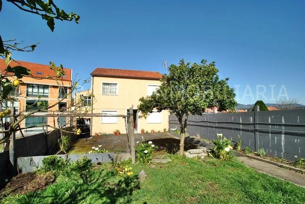 Garden of Houses for sale in Catoira  with Heating and Furnished