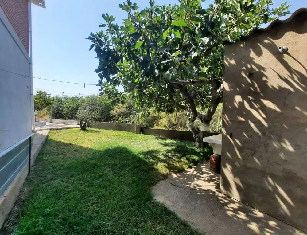 Jardín de Casa adosada en venta en Escalona con Aire acondicionado, Calefacción y Jardín privado