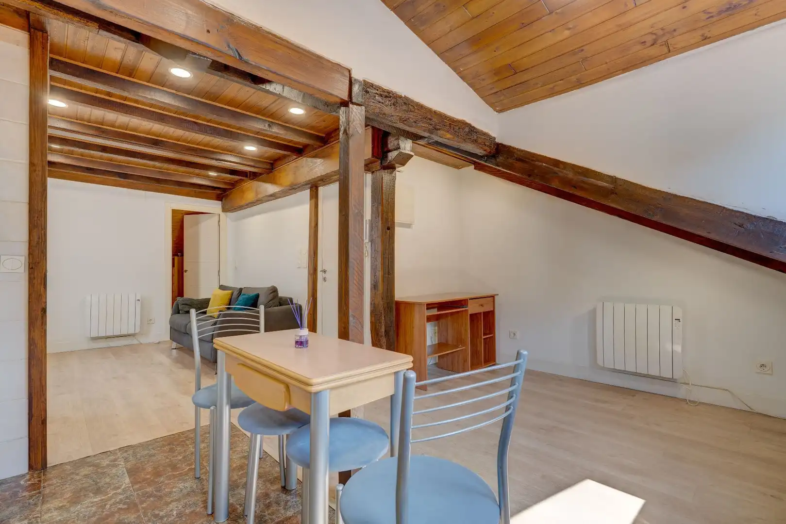 Sala de estar de Ático en venta en Errenteria con Calefacción y Amueblado