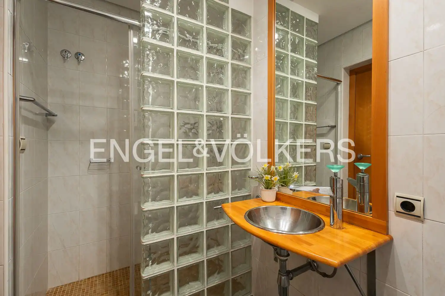 Baño de Casa o chalet en venta en Dénia con Aire acondicionado, Calefacción y Jardín privado