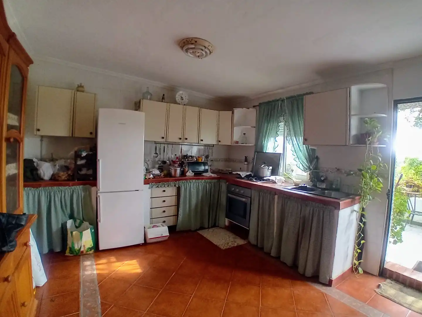 Casa rústica con piscina en venta en Alozaina, imagen 5