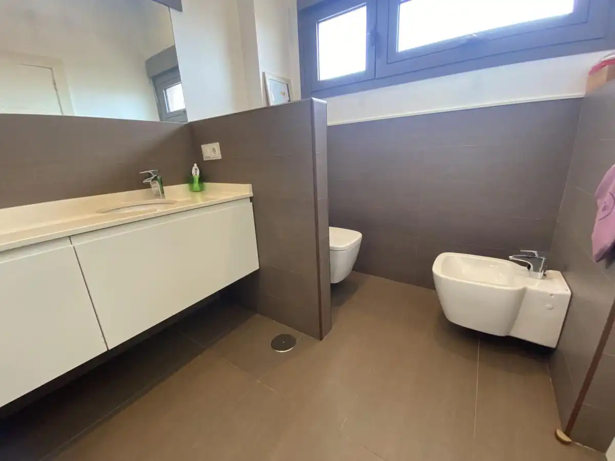 Baño de Casa o chalet en venta en Llanes con Calefacción, Jardín privado y Terraza