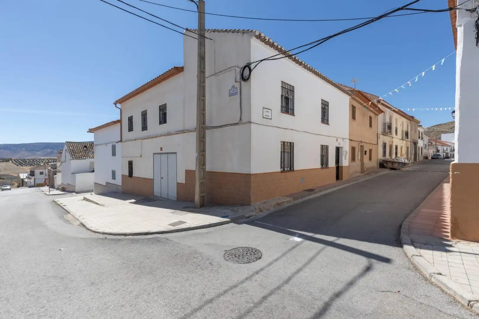 Exterior view of Houses for sale in Morelábor, Granada