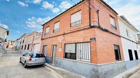 Foto 2 de Casa adosada en venta en Los Navalmorales, Toledo