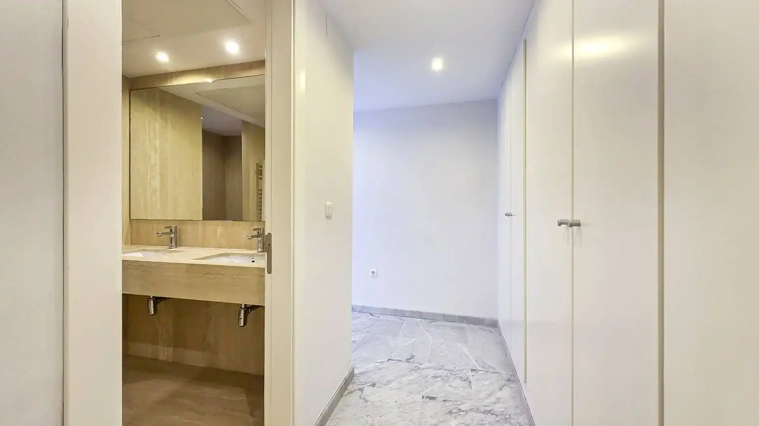 Piso con ascensor en venta en Calle de Játiva, imagen 27
