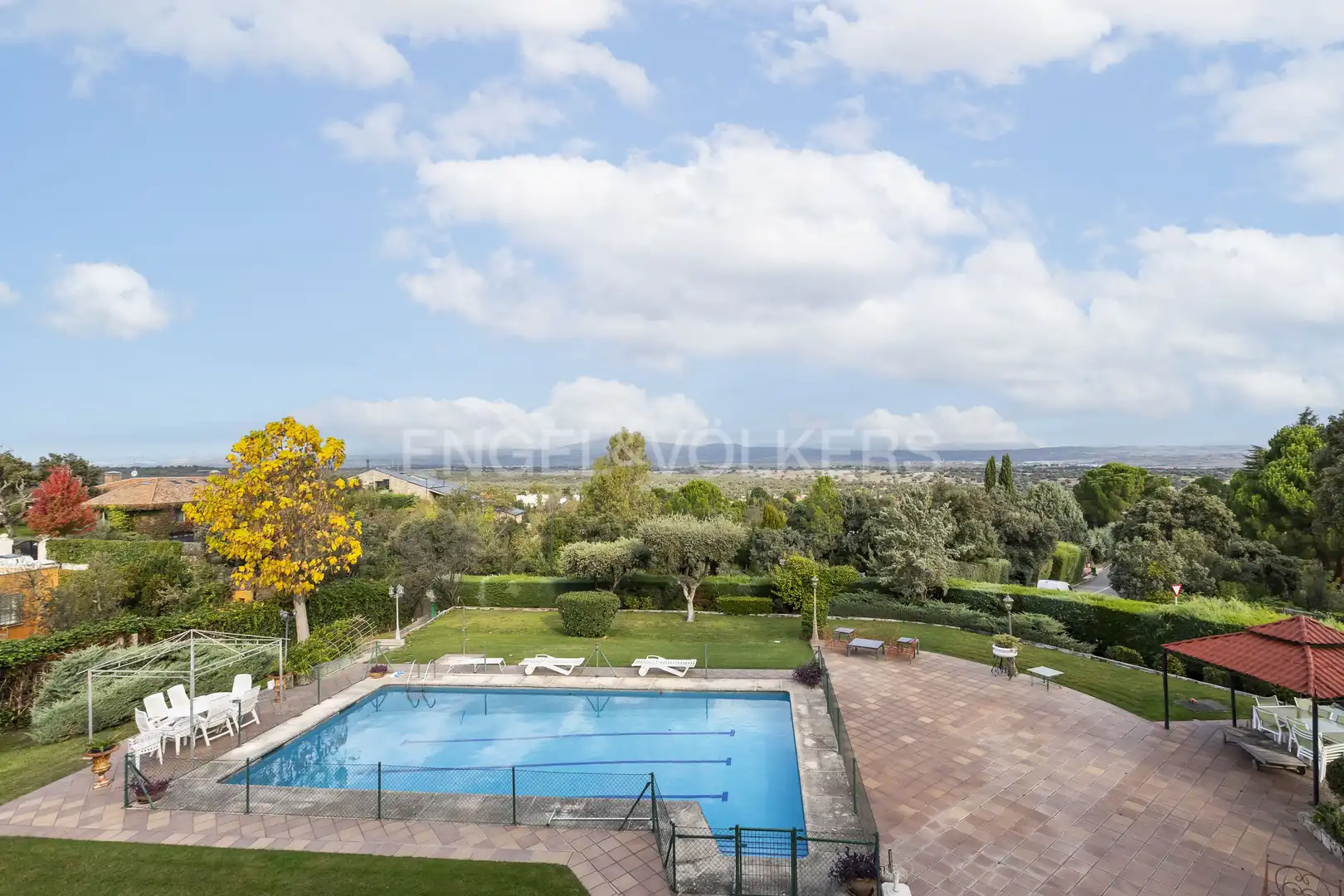 Casa amb terrassa en venda a Ciudalcampo, imagen 2