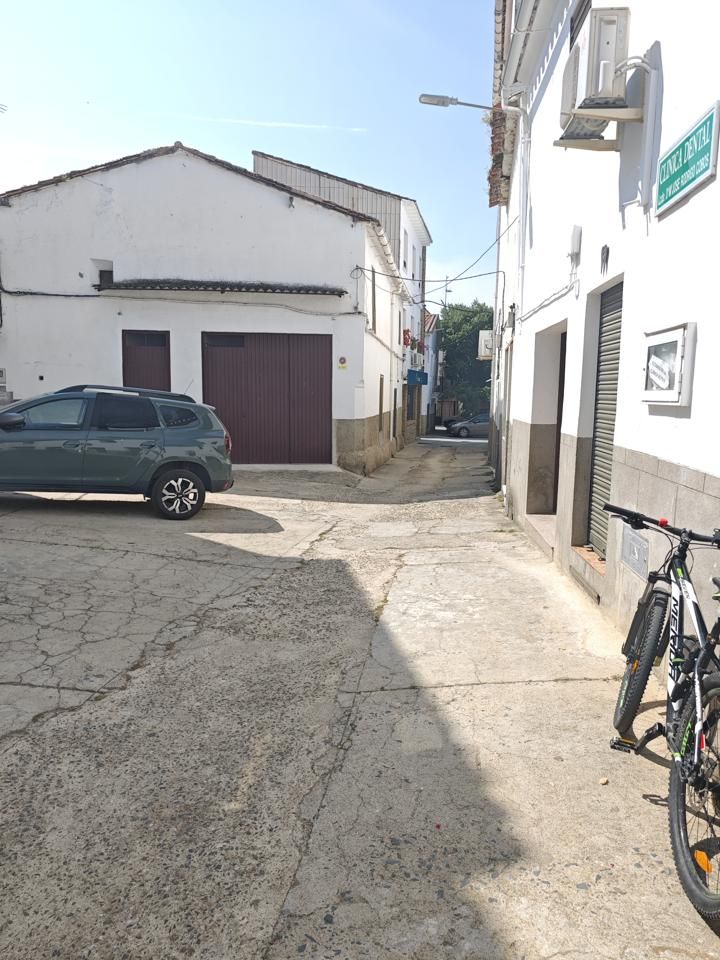 Vista exterior de Finca rústica en venda en Serradilla