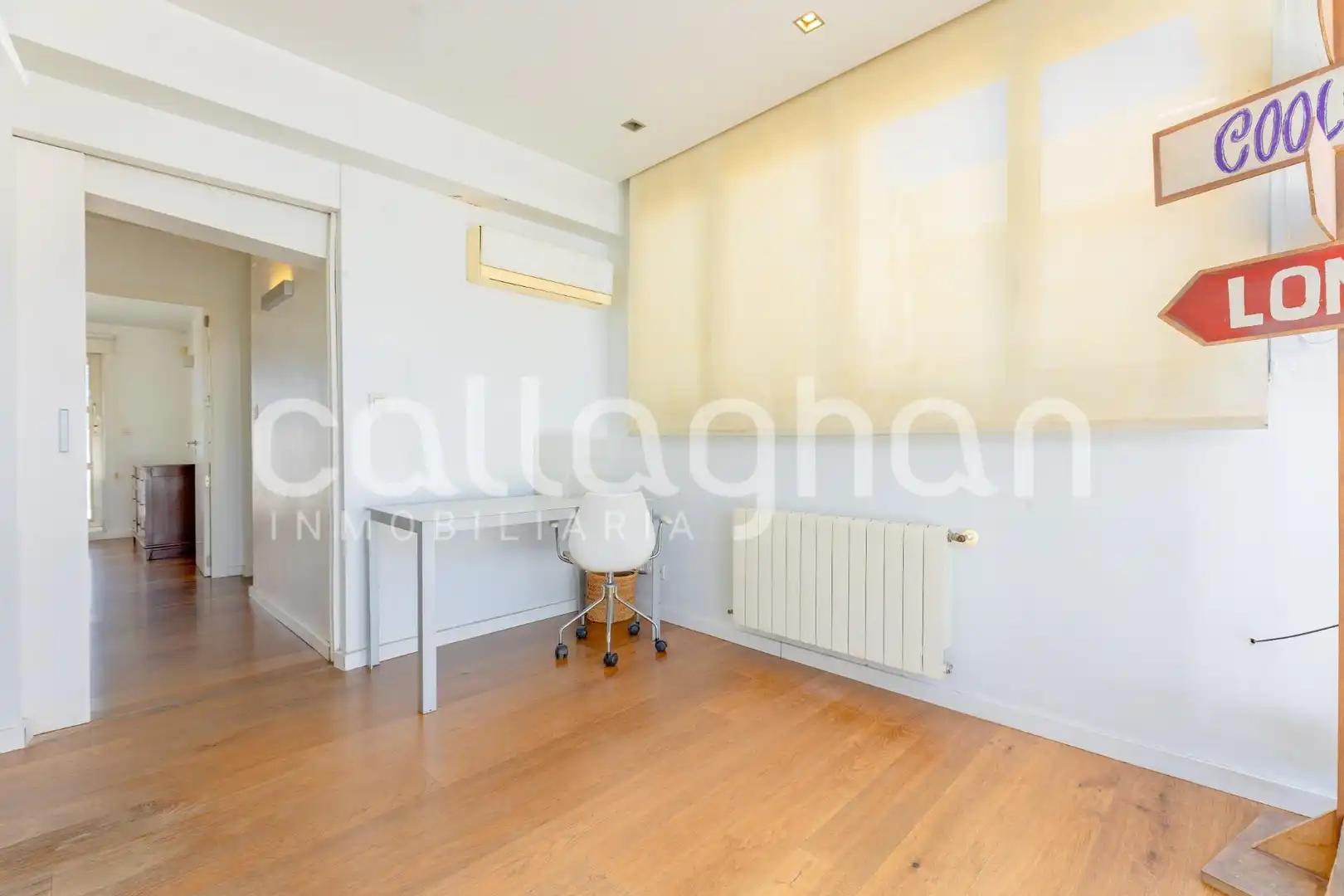 Ático en venta en Valencia con Calefacción, Terraza y Trastero