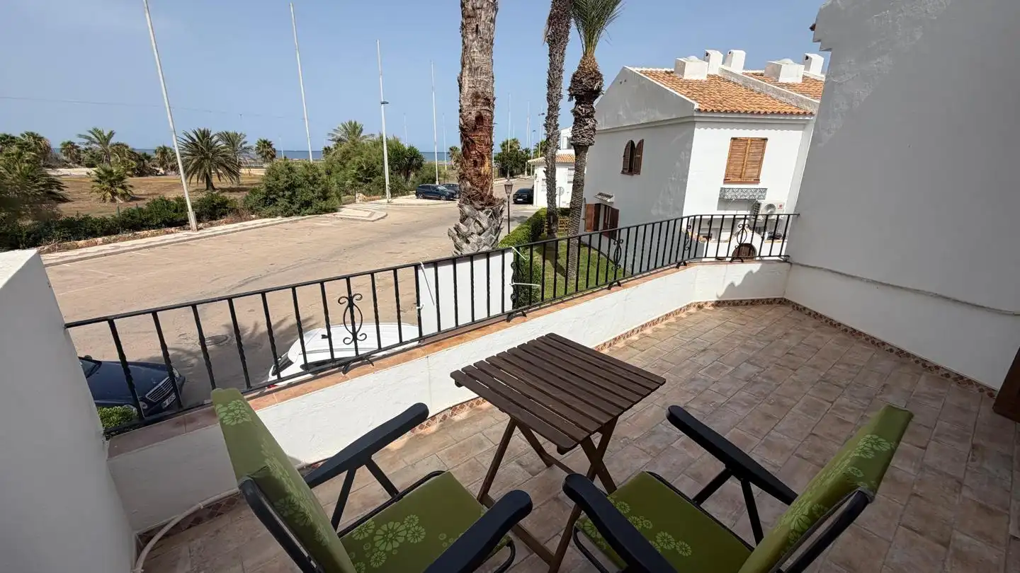 Terrassa de Dúplex en venda en La Manga del Mar Menor amb Aire condicionat, Calefacció i Jardí privat