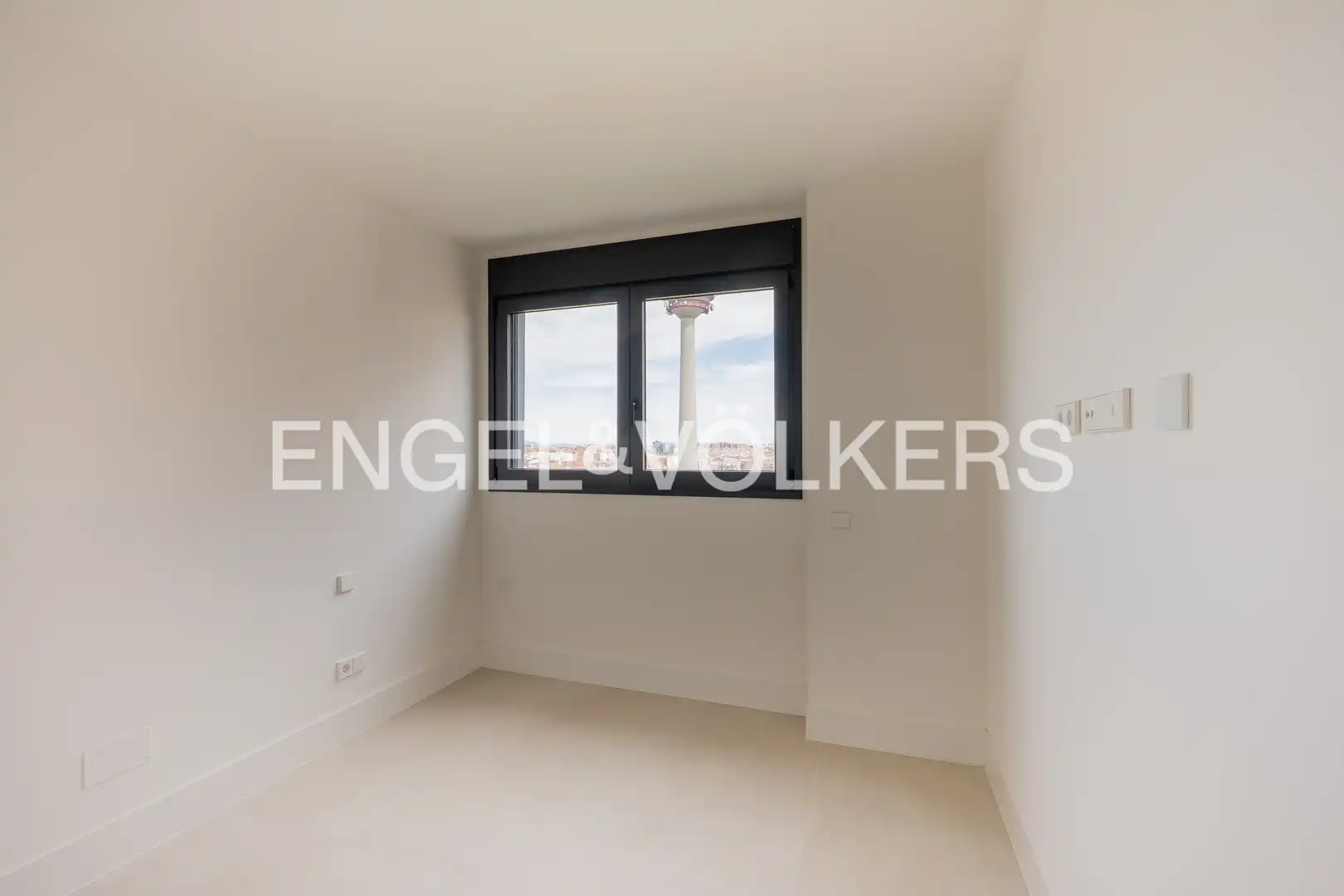 Habitación de Piso en venta en Madrid con Aire acondicionado, Calefacción y Trastero