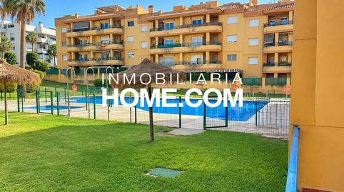 VIVIENDA A ESTRENAR 2026 CON GRAN TERRAZA, PISCINA, GARAJE Y TRASTERO EN ESTACIÓN DE CÁRTAMA