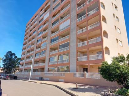 Außenansicht von Wohnungen zum verkauf in Cartagena mit Klimaanlage und Terrasse