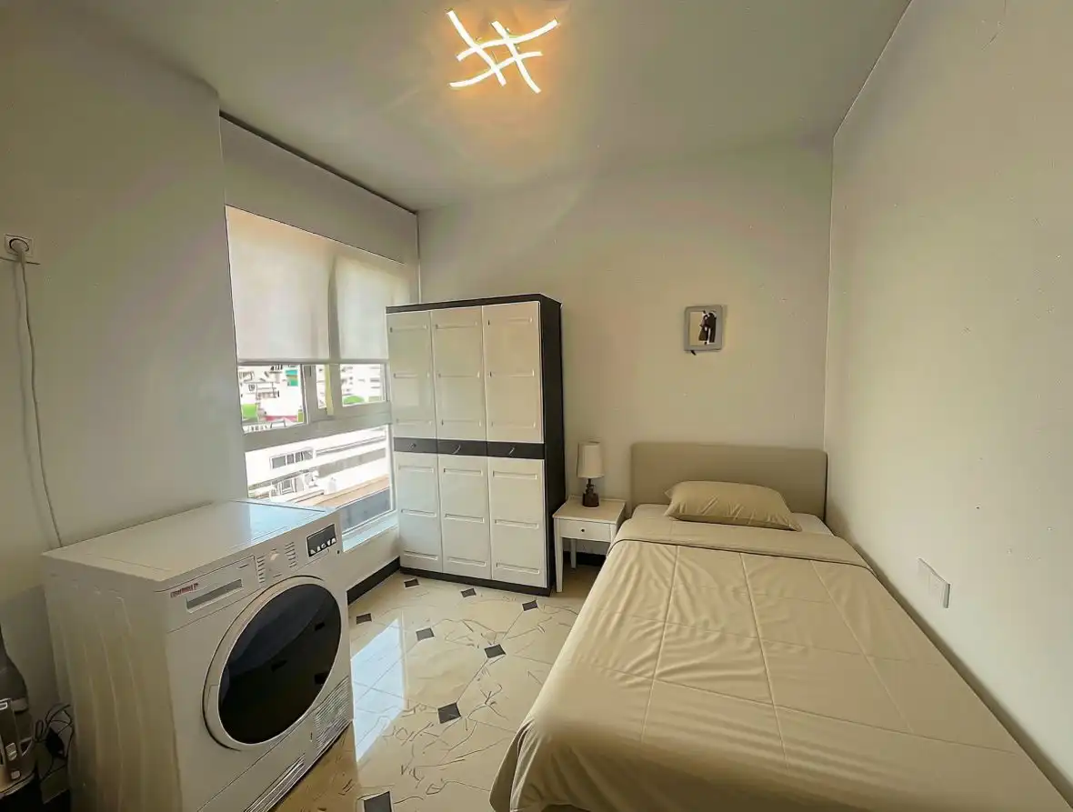 Apartments for rent in Calle Valencia , 2, Playa Levante