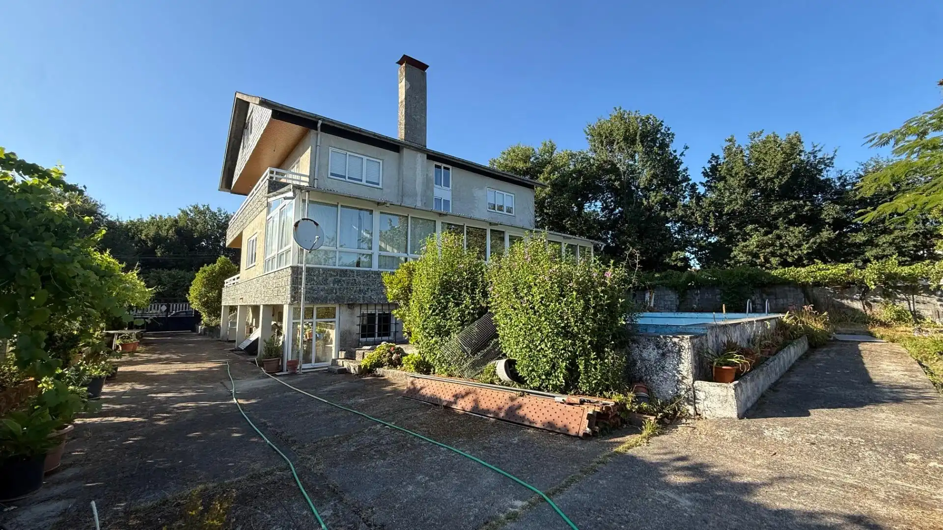 Exterior view of Houses for sale in Coles  with Heating, Private garden and Swimming Pool