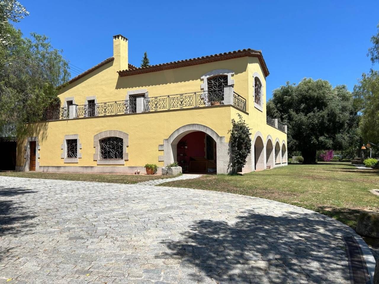 Exterior view of House or chalet to rent in Cabrera de Mar  with Air Conditioner, Heating and Private garden