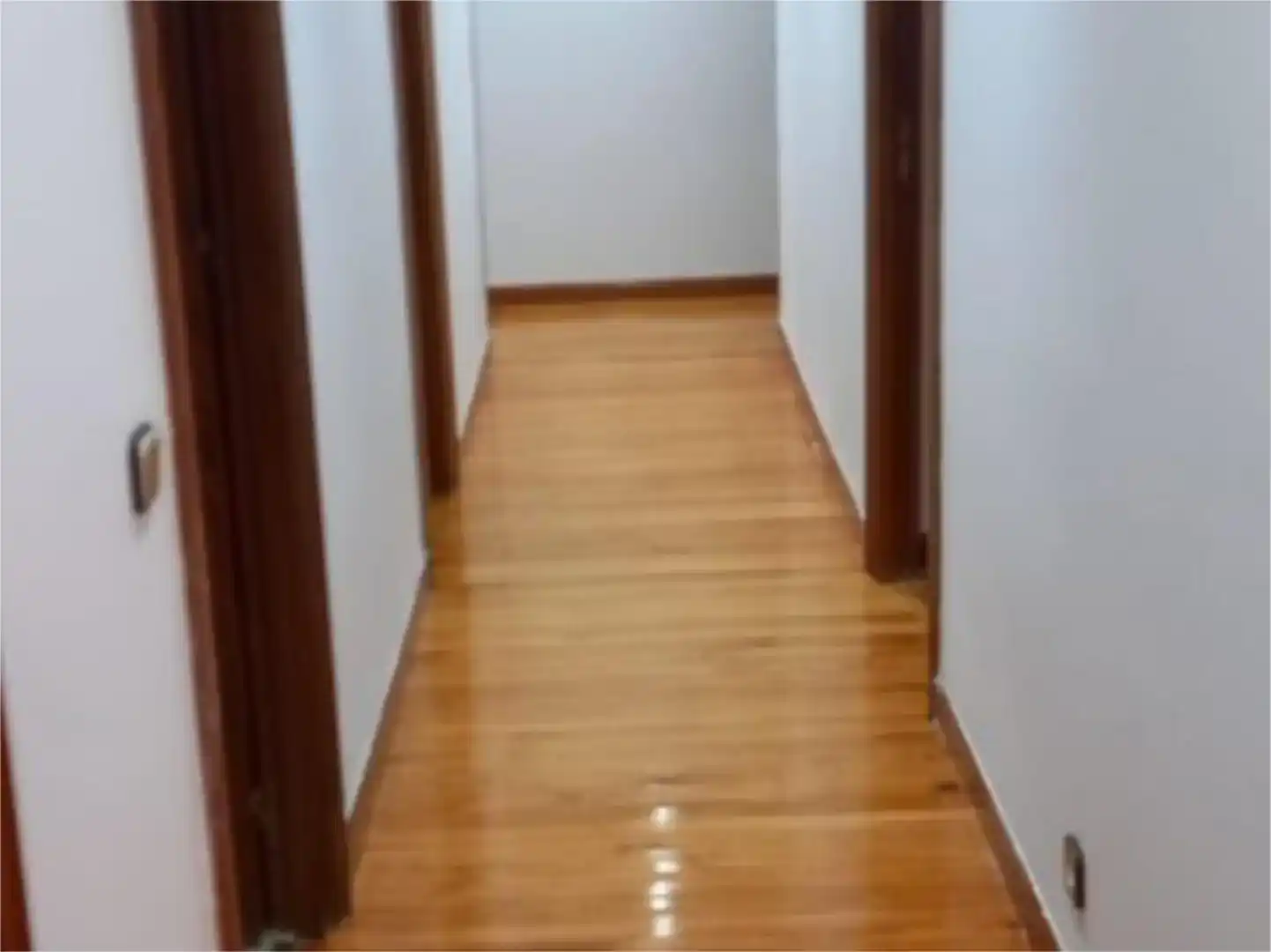 Wohnung zur Miete in Madrid mit Klimaanlage, Privatgarten und Parkett