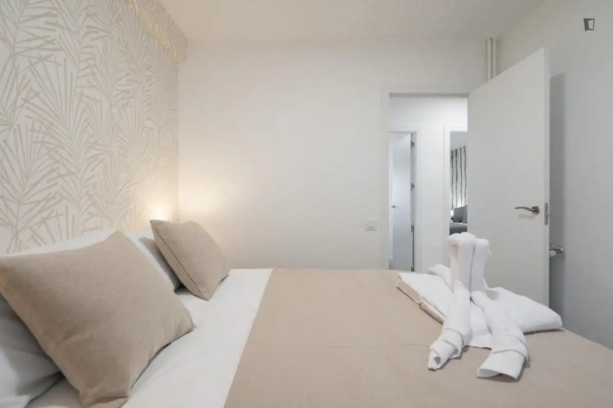 Habitación de Apartamento de alquiler en Madrid con Aire acondicionado, Amueblado y Horno