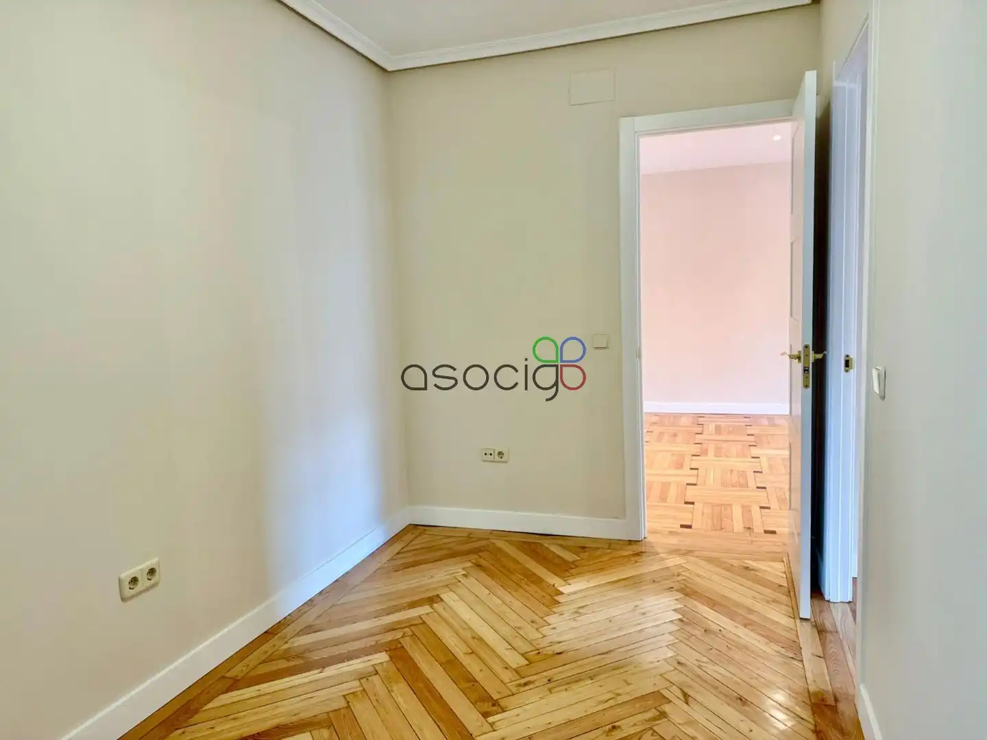 Bedroom of Flat for sale in Guadalajara  with Heating, Terrace and Storage room