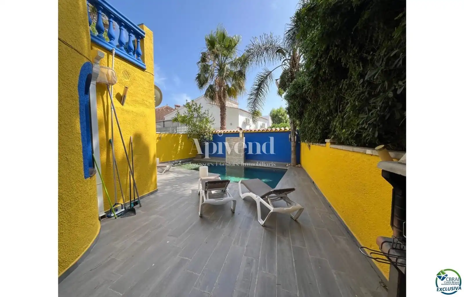 Detached house with pool for sale in MONTSENY